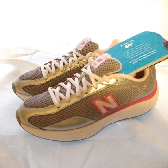 New Balance Rock & Tone Special Edition Sneaker💕 - Picture 1 of 16
